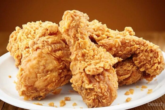 KFC jadi makanan indonesia yang enak dan crispiy empuk pol - ayam goreng